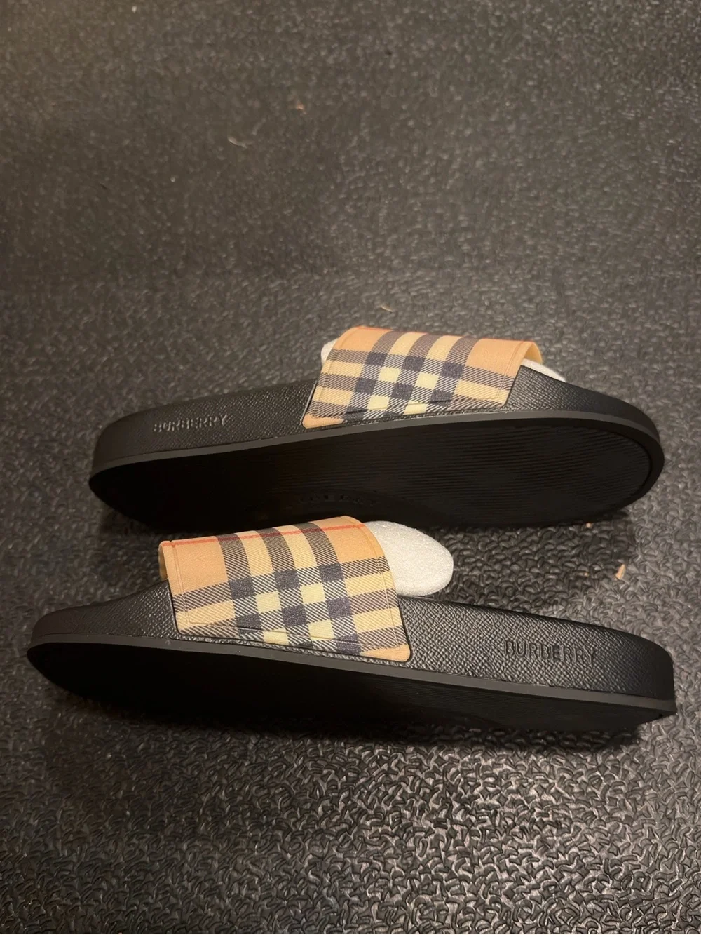 Burberry Women’s Check Slides Size 8.5